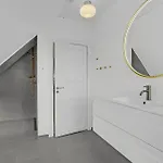 Stunning In With Wifi