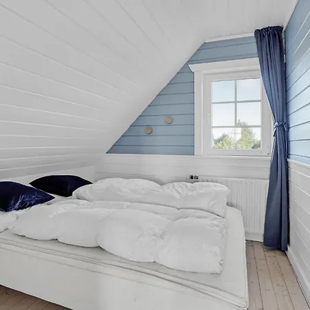 Holiday home Stunning In With Wifi Blavand