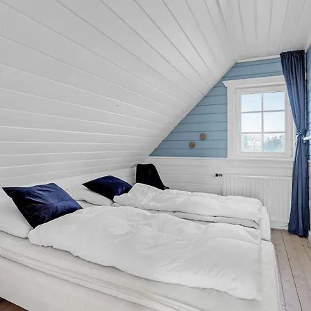Holiday home Stunning In With Wifi