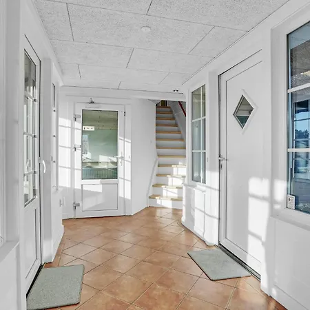 Stunning In With Wifi Semesterbostad