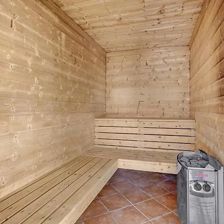 Holiday home Stunning In With Wifi *