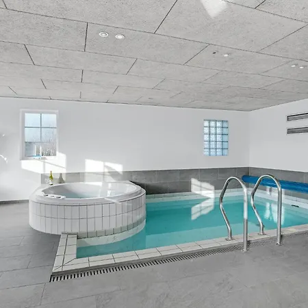Holiday home Stunning In With Wifi